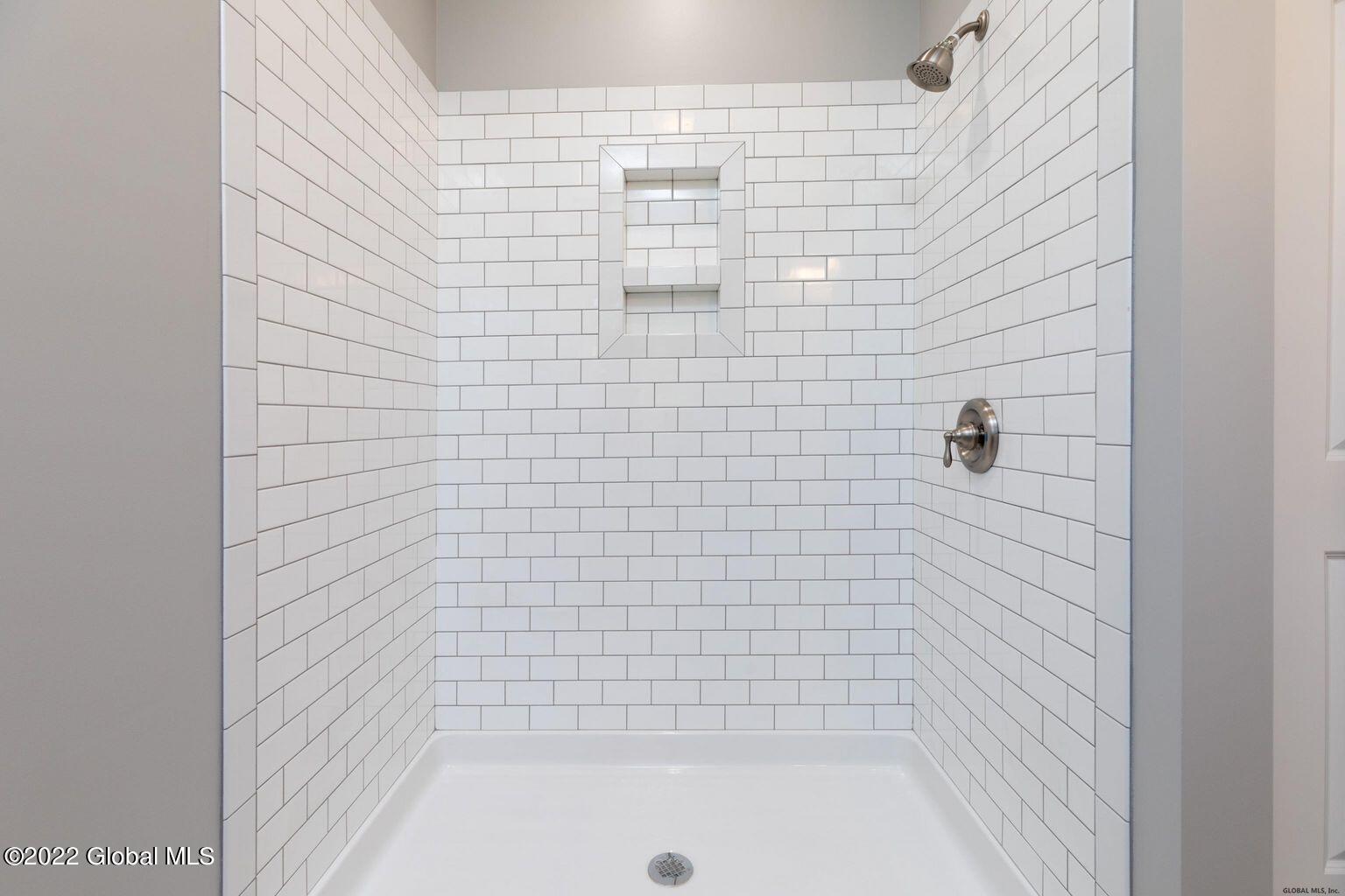184 Ruggles Road Wilton, NY 12866 - Photo 13 of 17 20211118103552733216000000-o