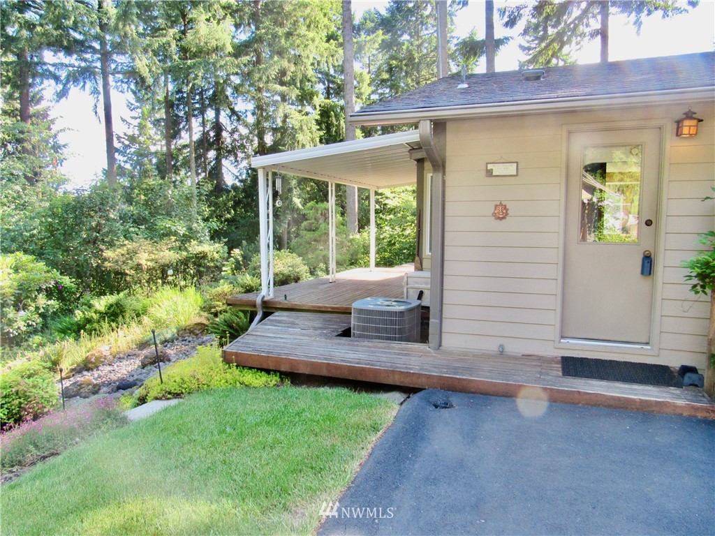 108 Pare Road Kelso, WA 98626 - Photo 2 of 35 Gallery Image 2