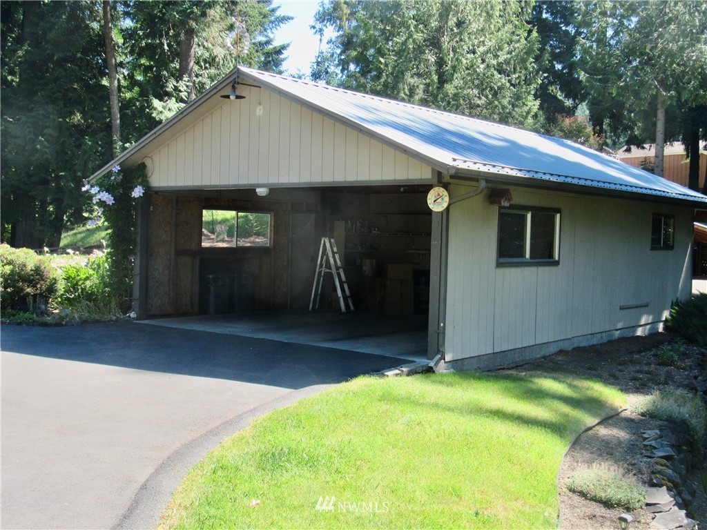 108 Pare Road Kelso, WA 98626 - Photo 5 of 35 Gallery Image 5