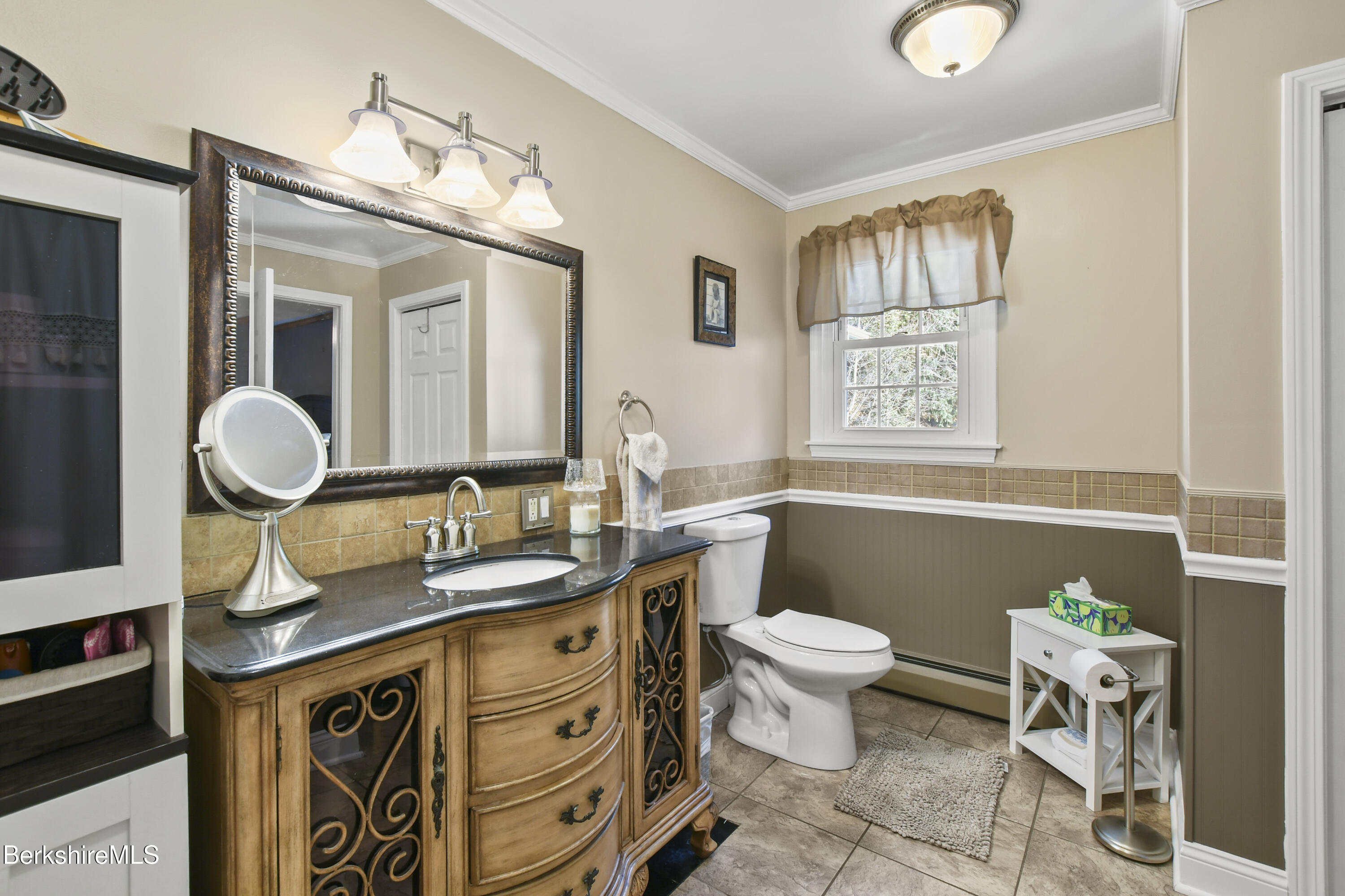 75 Howe Road Pittsfield, MA 01201 - Photo 20 of 41 Full Bath