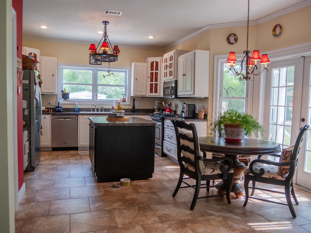 7089 Jasper Lee Road Wewahitchka, FL 32465 - Photo 3 of 19