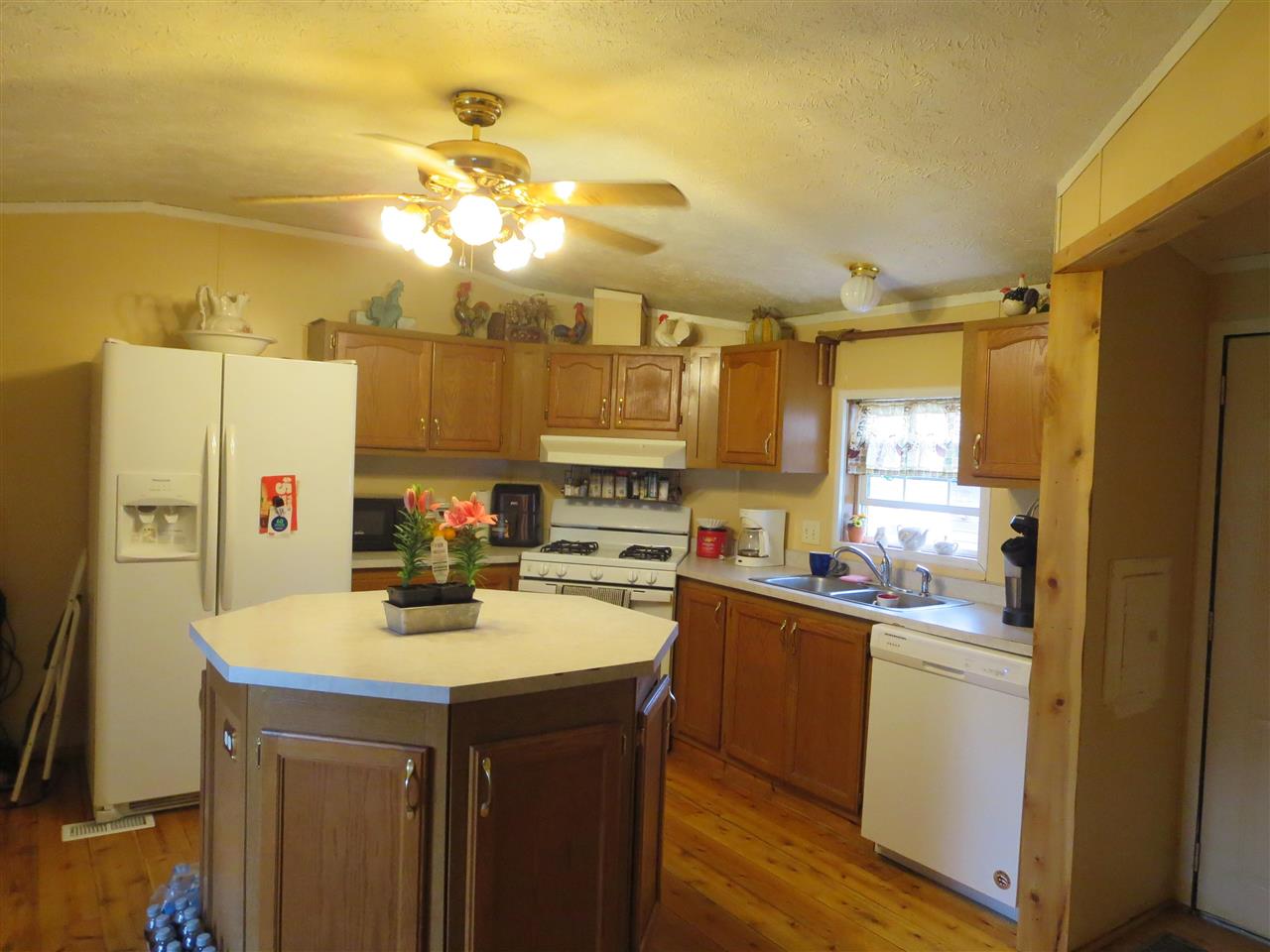 4060 Clendening Road Gladwin, MI 48624 - Photo 3 of 20