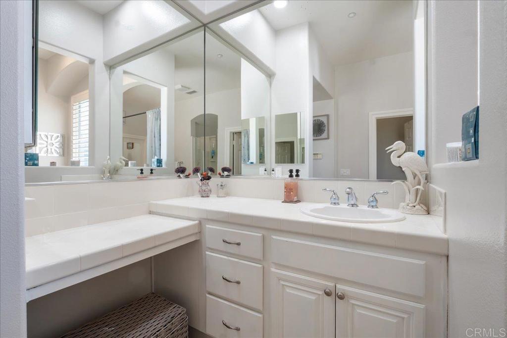 1089 Inverlochy Drive Fallbrook, CA 92028 - Photo 19 of 35