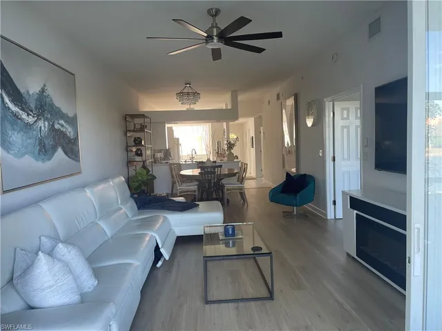 $3,900 | 6750 Beach Resort Drive, Unit 1907, Naples, FL 34114