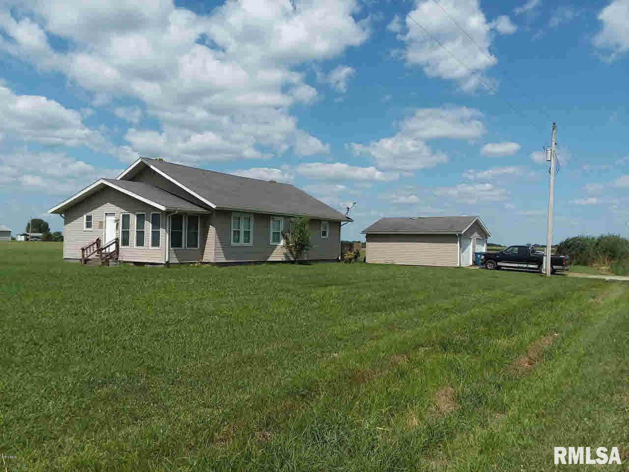 748 Chamness Road Elkville, IL 62932 - Photo 1 of 15 Gallery Image 1