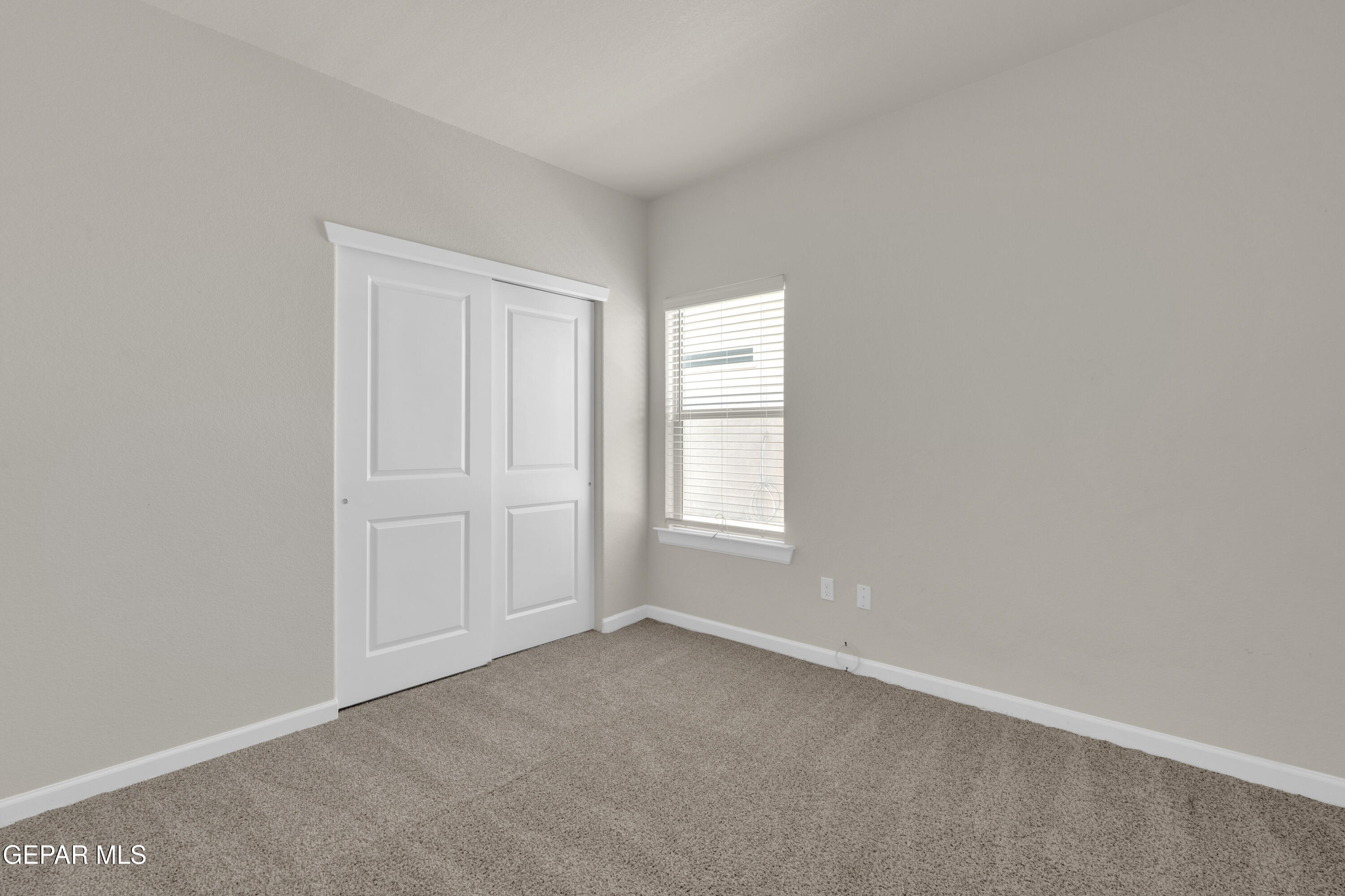 5937 Ruidoso Downs Street El Paso, TX 79932 - Photo 19 of 25 3 (22)