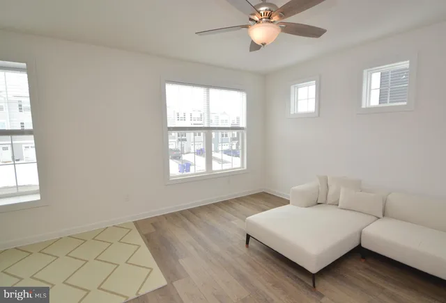 $299,900 | 320 Avon Drive, Red Lion, PA 17356