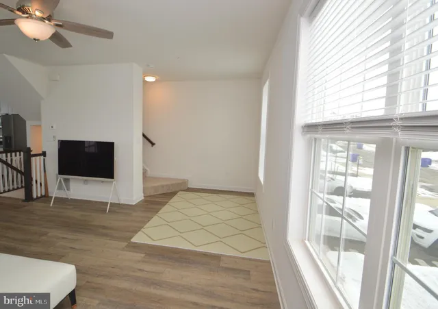 $299,900 | 320 Avon Drive, Red Lion, PA 17356