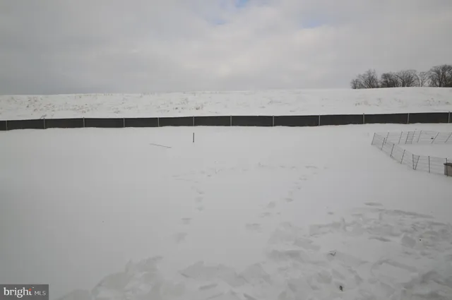 $299,900 | 320 Avon Drive, Red Lion, PA 17356