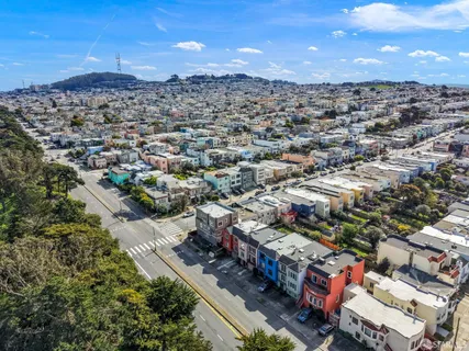 $1,595,000 | 3427 Lincoln Way, San Francisco, CA 94122
