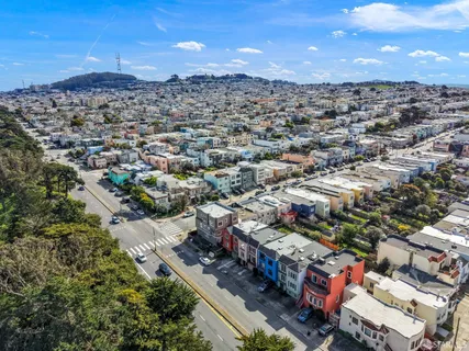 $1,595,000 | 3427 Lincoln Way, San Francisco, CA 94122