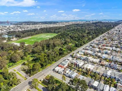 $1,595,000 | 3427 Lincoln Way, San Francisco, CA 94122