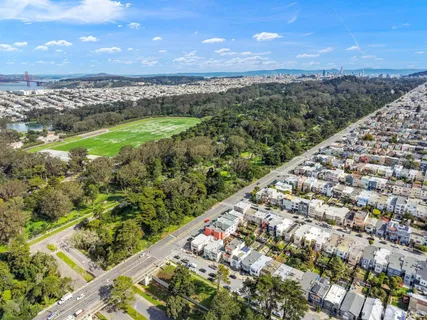 $1,595,000 | 3427 Lincoln Way, San Francisco, CA 94122