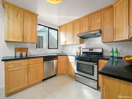 $1,595,000 | 3427 Lincoln Way, San Francisco, CA 94122