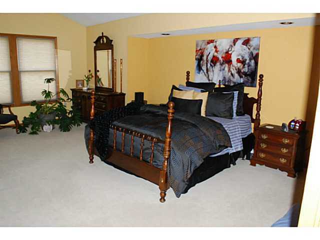 1144 Riva Ridge Boulevard Columbus, OH 43230 - Photo 19 of 25 Gallery Image 19