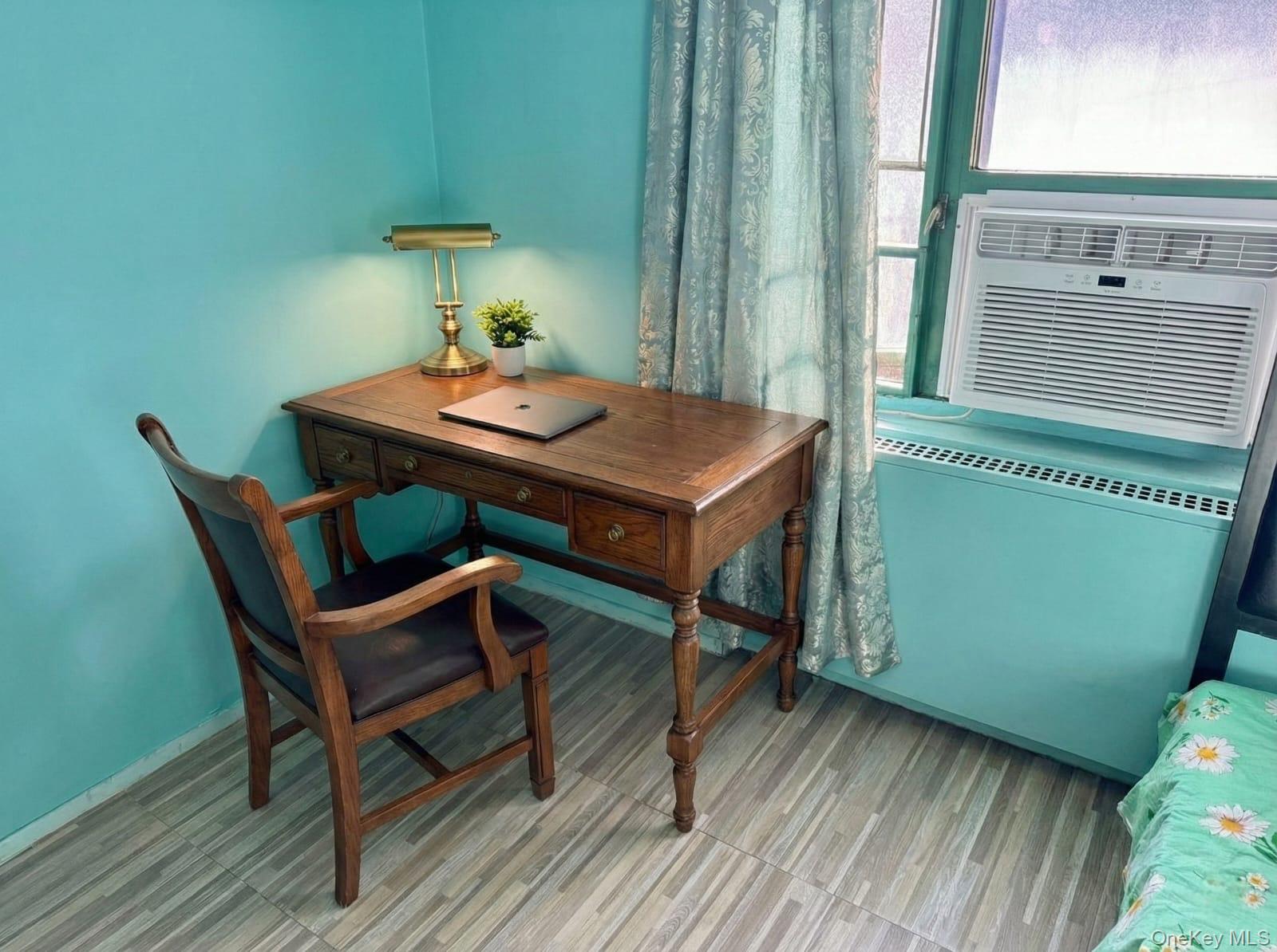 1558 Unionport Road, Unit 5H Bronx, NY 10462 - Photo 11 of 14 Third Room