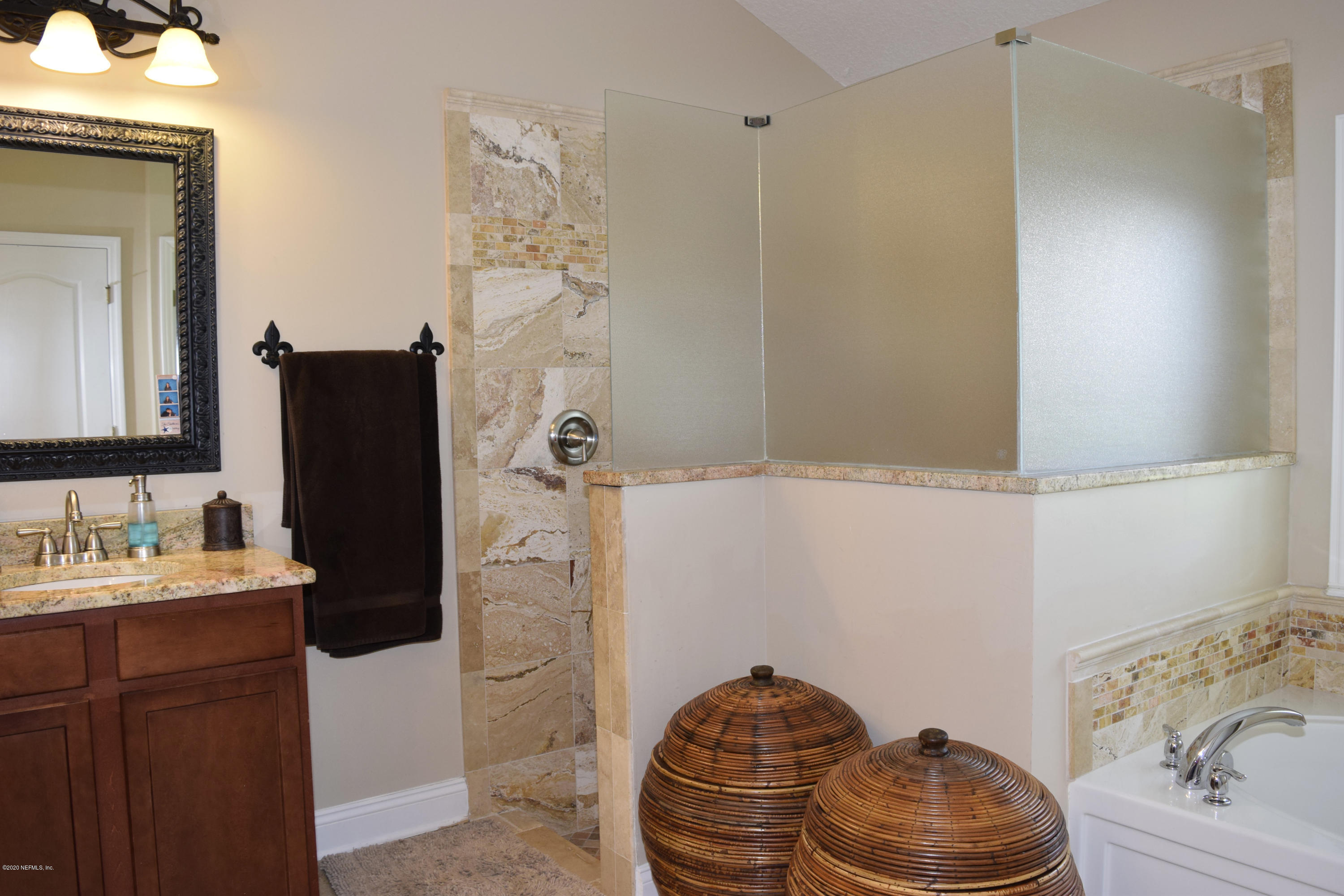702 Porta Rosa Circle St. Augustine, FL 32092 - Photo 41 of 75 Master bath