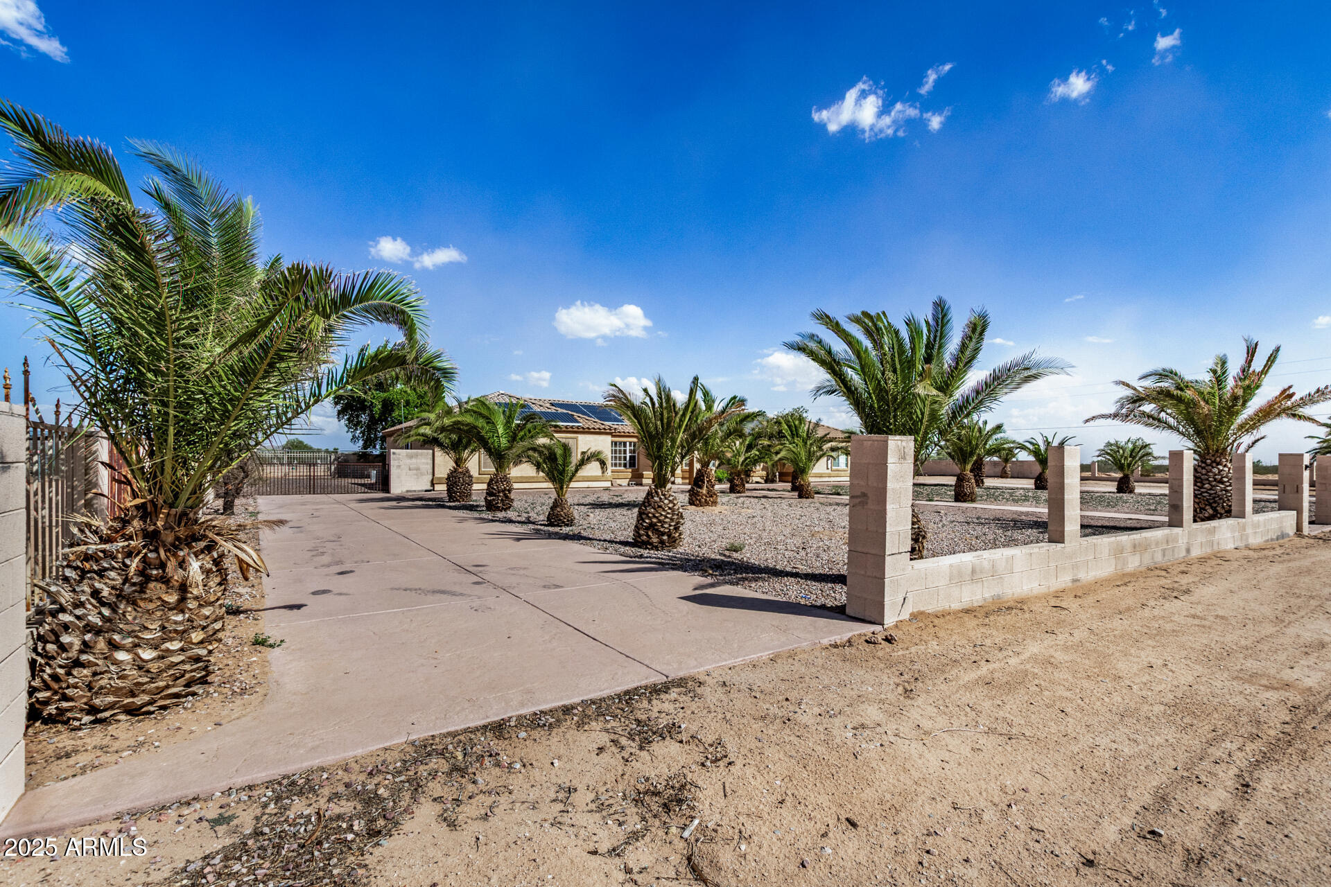 11381 Warrior Road Casa Grande, AZ 85193 - Photo 70 of 73 Side