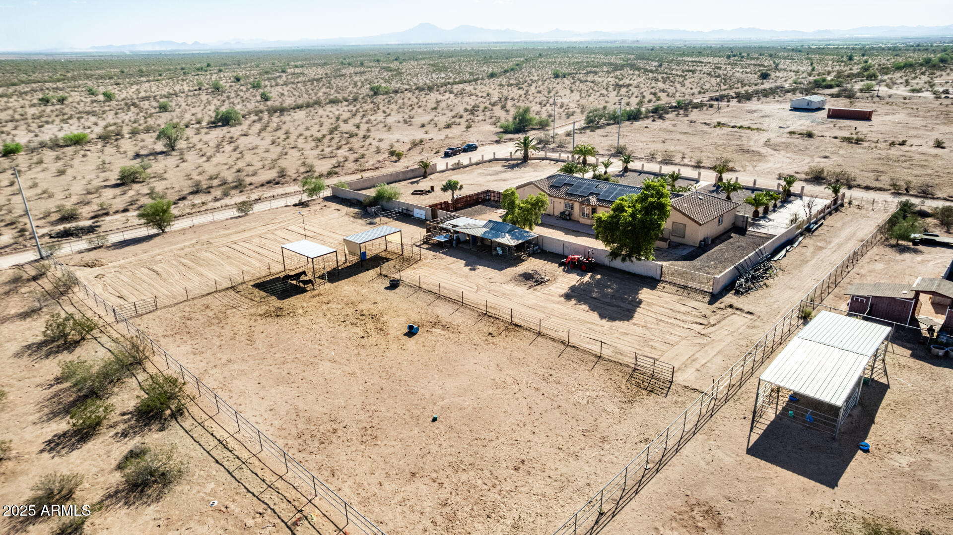 11381 Warrior Road Casa Grande, AZ 85193 - Photo 9 of 73 Horse