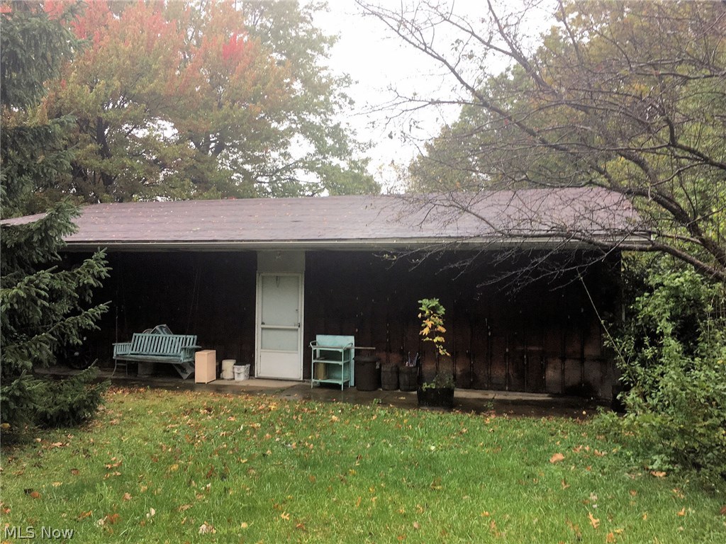 3320 Cooper Foster Park Road Vermilion, OH 44089 - Photo 4 of 5 Pole Barn