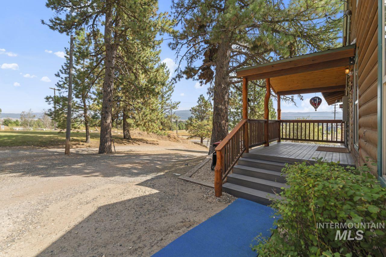 739 South Main Street Cascade, ID 83611 - Photo 6 of 50