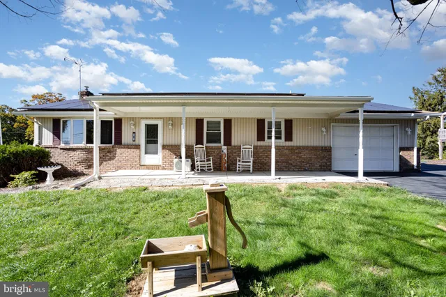 $322,400 | 1081 Beaver Creek Road, Hanover, PA 17331