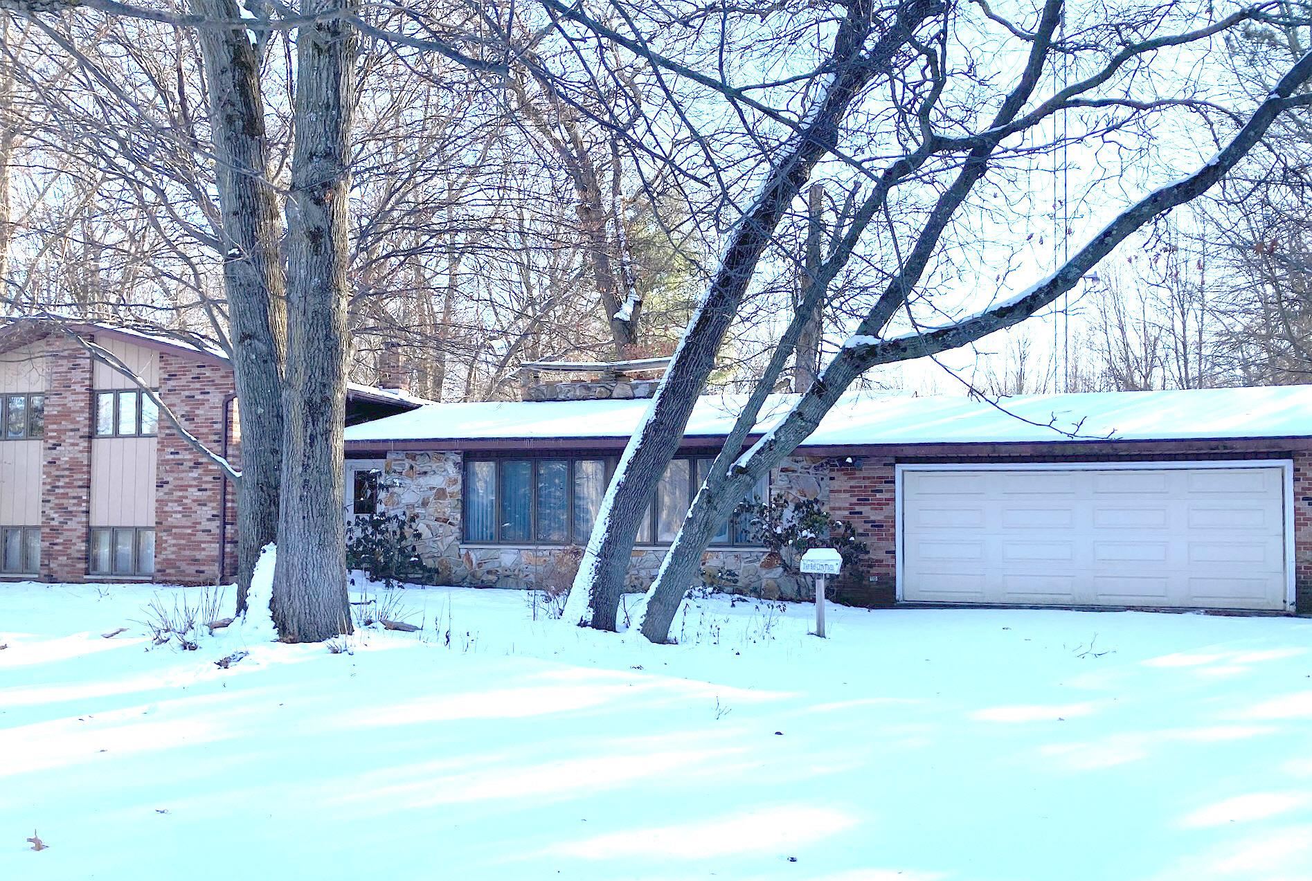 3262 East Beaver Road Bay City, MI 48706 - Photo 1 of 31 Gallery Image 1