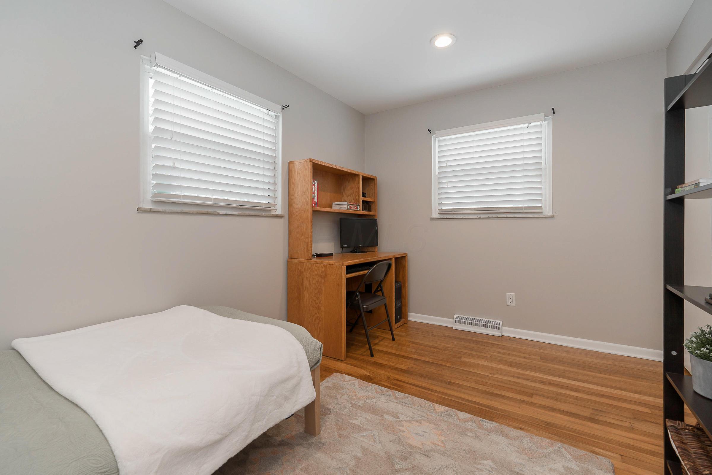 212 Cherrington Road Westerville, OH 43081 - Photo 13 of 30
