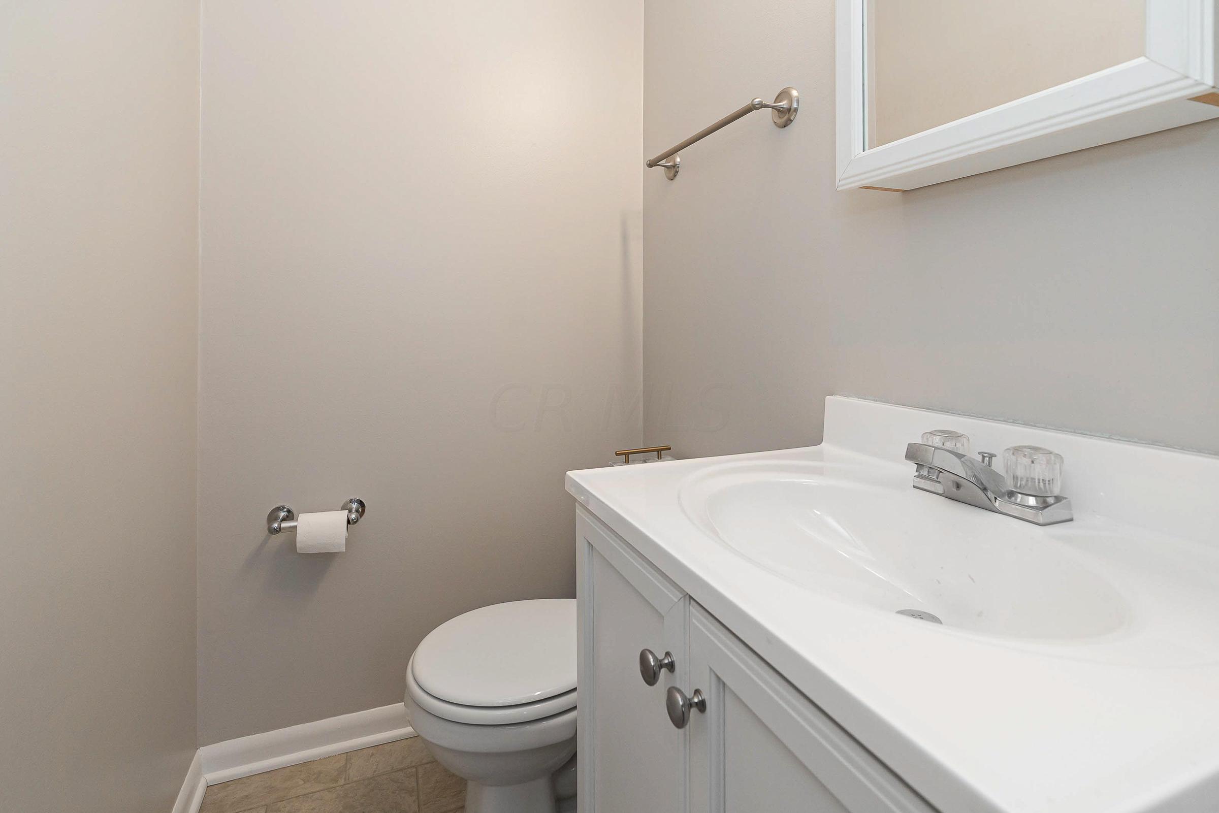 212 Cherrington Road Westerville, OH 43081 - Photo 18 of 30