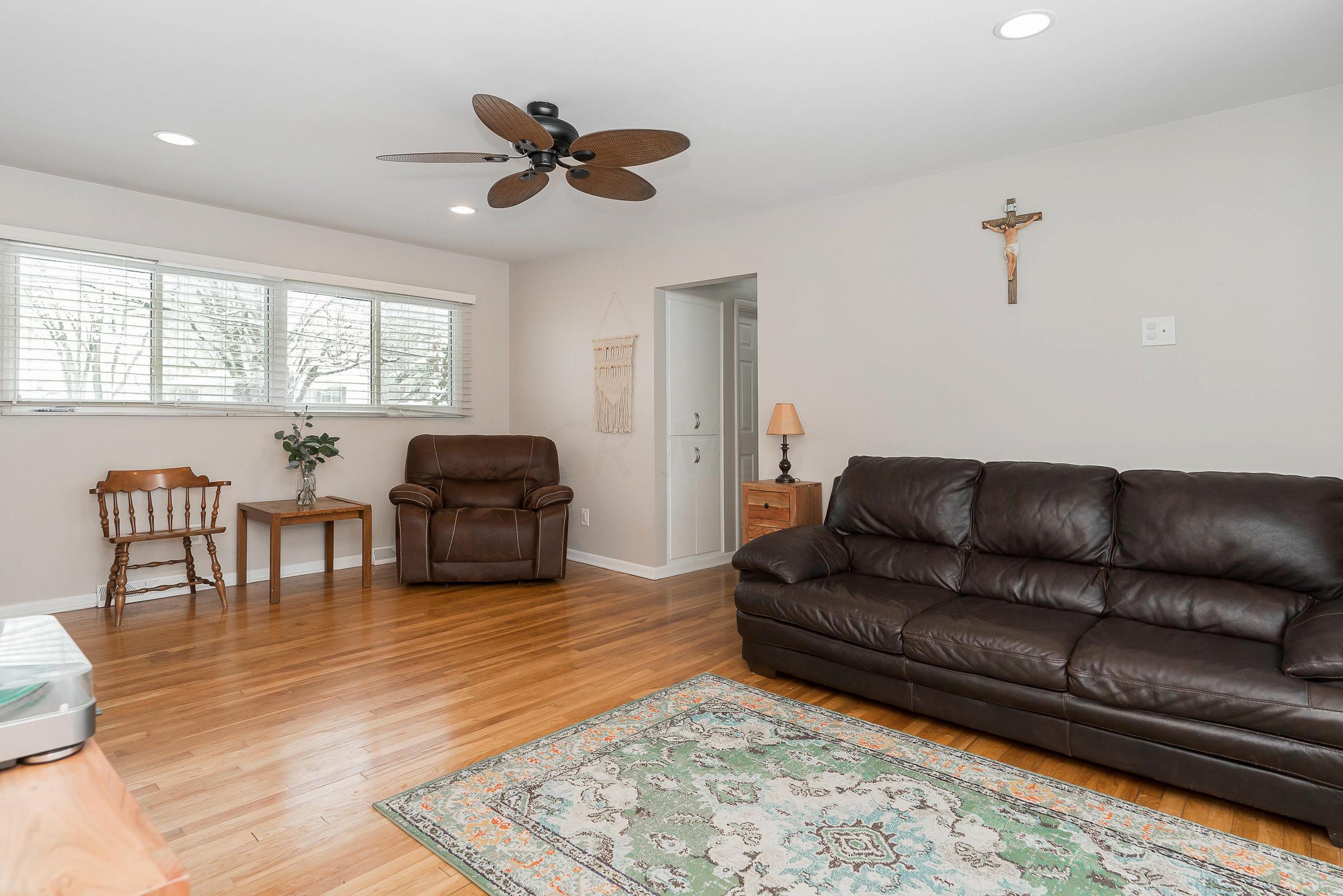 212 Cherrington Road Westerville, OH 43081 - Photo 6 of 30