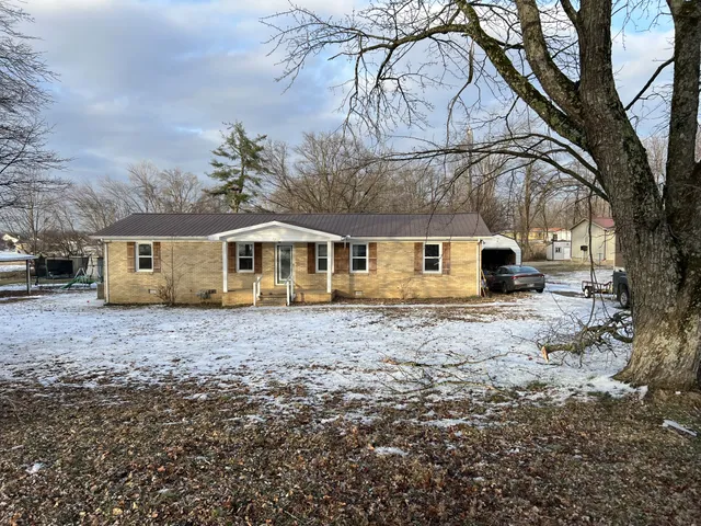 $2,100 | 1207 Sullivan Drive, Lafayette, TN 37083