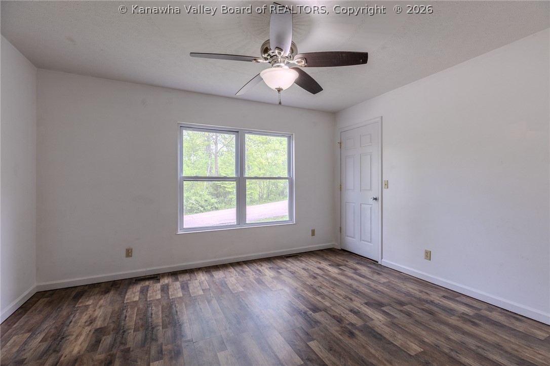 40 Wildberry Road Charleston, WV 25312 - Photo 18 of 31 Gallery Image 18