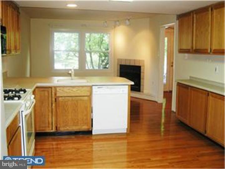 96 Beacon Square Chesterbrook, PA 19087 - Photo 6 of 13 Gallery Image 6