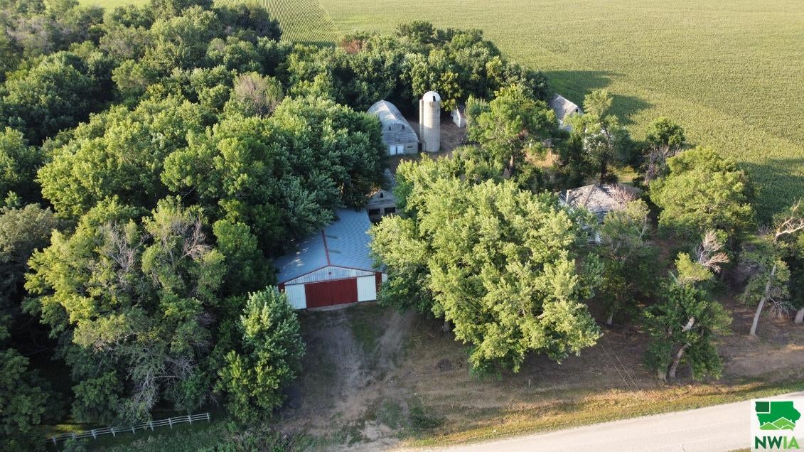 4544 300th Street Sheldon, IA 51201 - Photo 2 of 15 Gallery Image 2