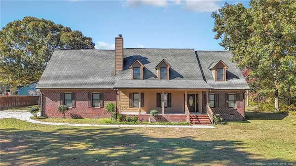 $390,000 | 5451 Kentucky Lane, Hope Mills, NC 28348