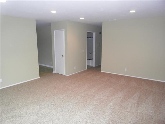 357 Retreat Court Fallbrook, CA 92028 - Photo 11 of 14 Gallery Image 11