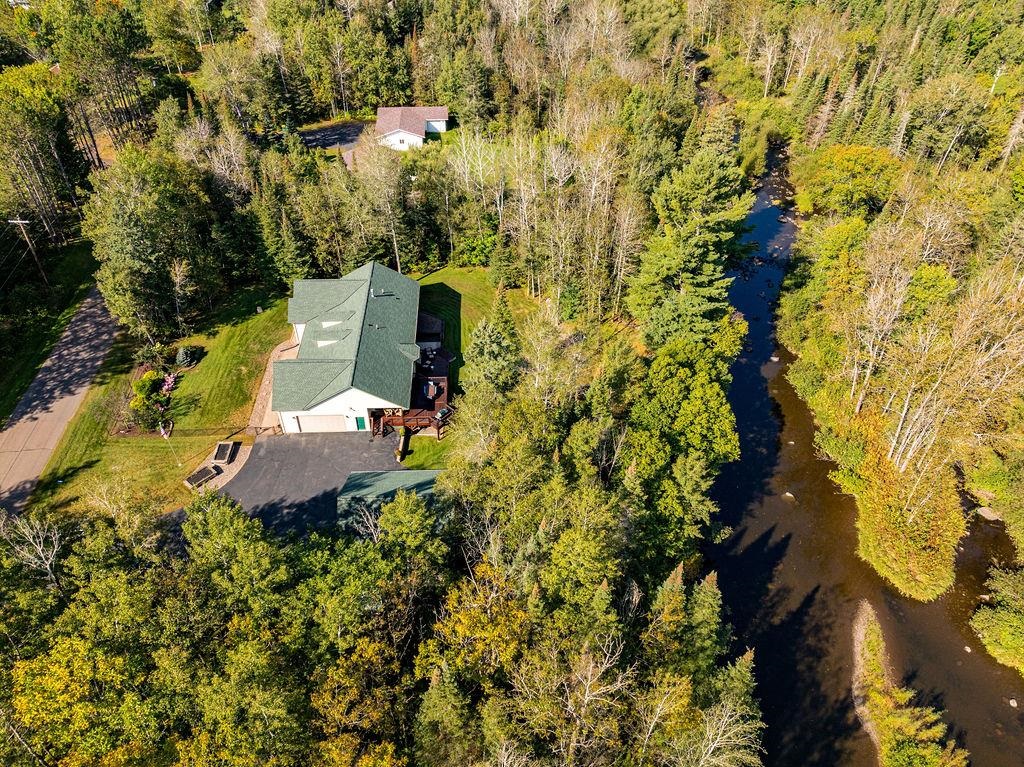 29 Riverside Road Esko, MN 55733 - Photo 3 of 50 Gallery Image 3