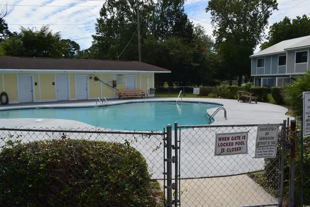 $165,900 | 1208 Pinegrove Drive, Unit G, Myrtle Beach, SC 29577