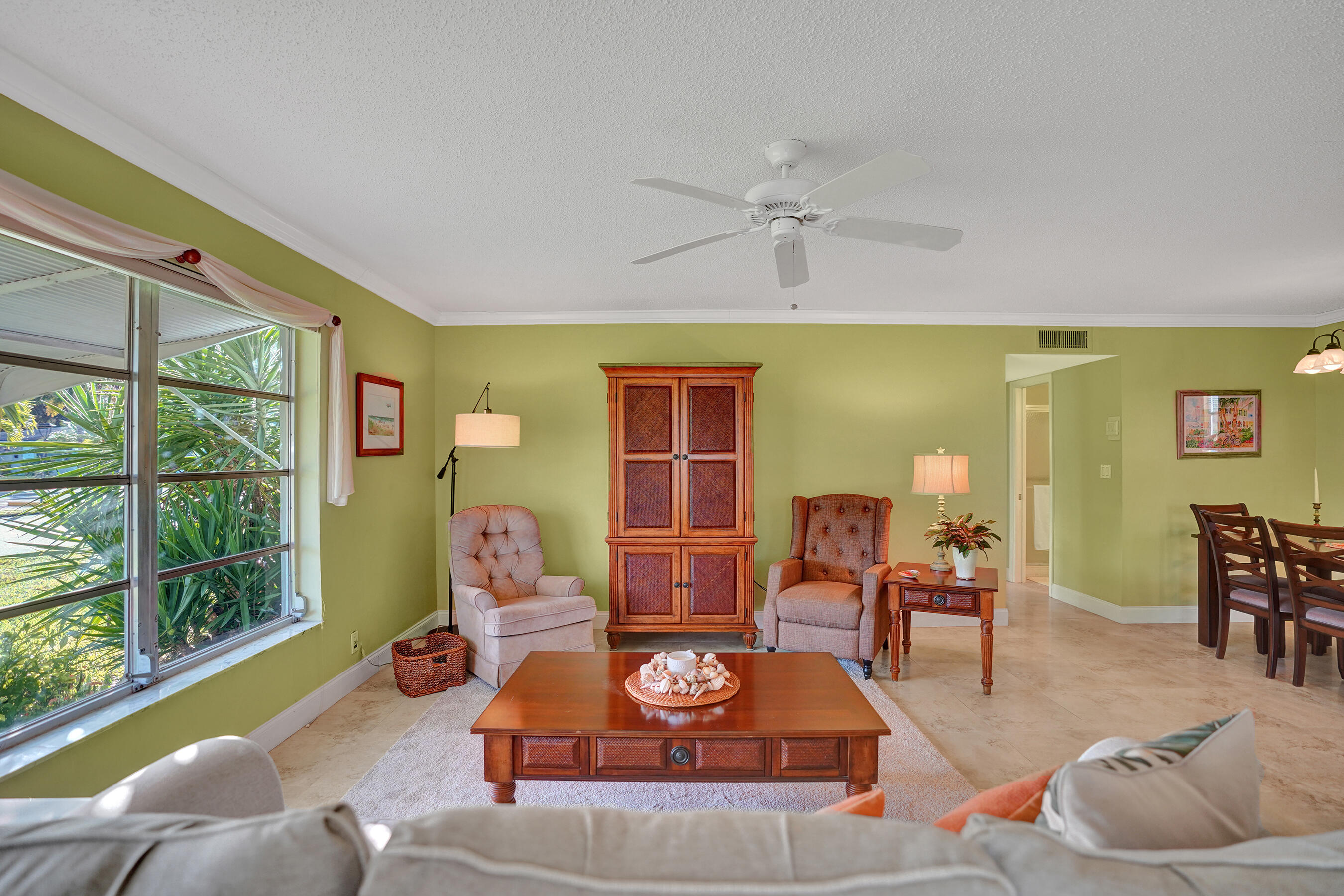 515 High Point Drive, Unit A Delray Beach, FL 33445 - Photo 6 of 61 515 HIGH POINT DR A