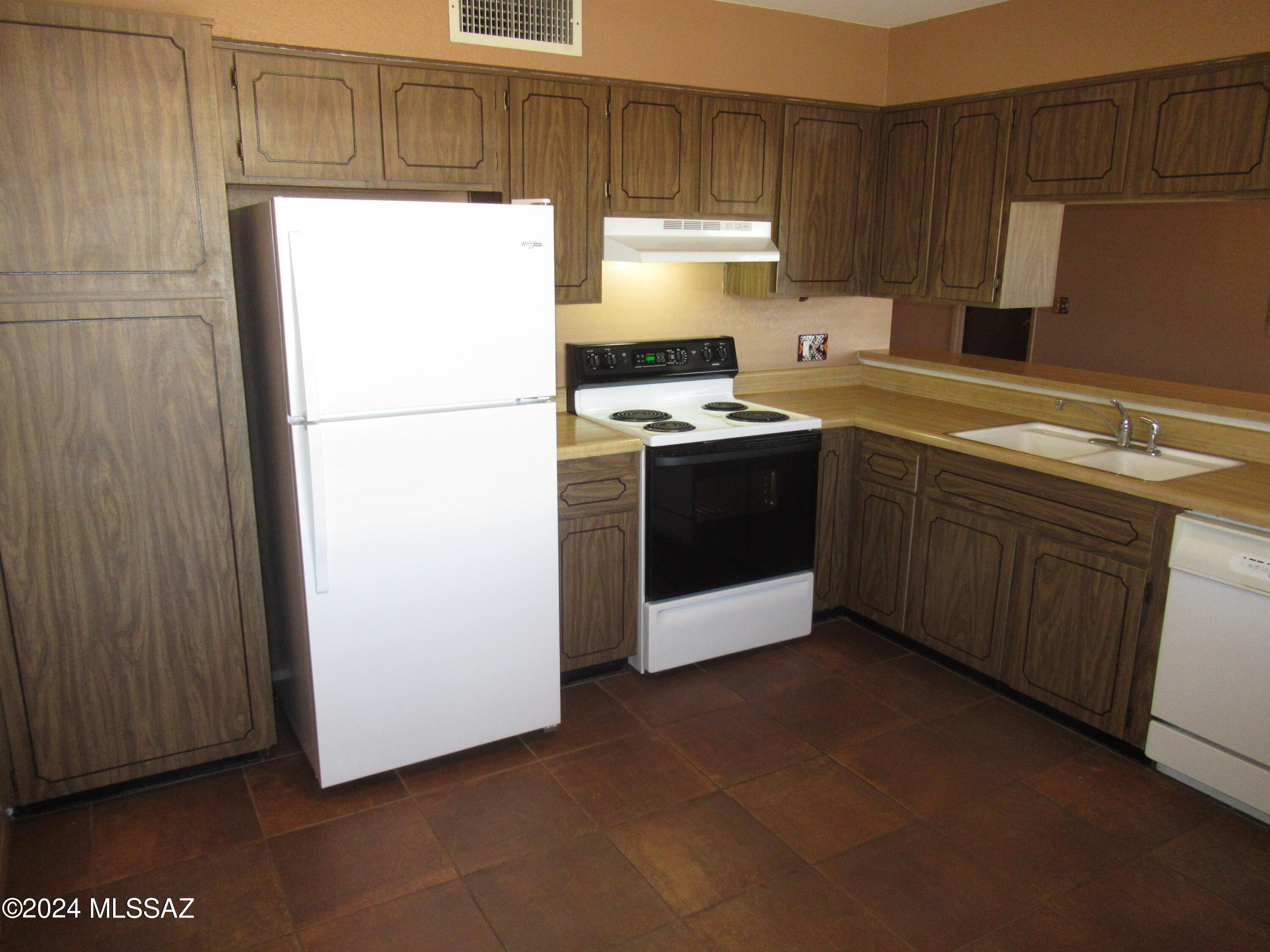 7650 North Rasmussen Avenue Tucson, AZ 85741 - Photo 18 of 50 Gallery Image 18