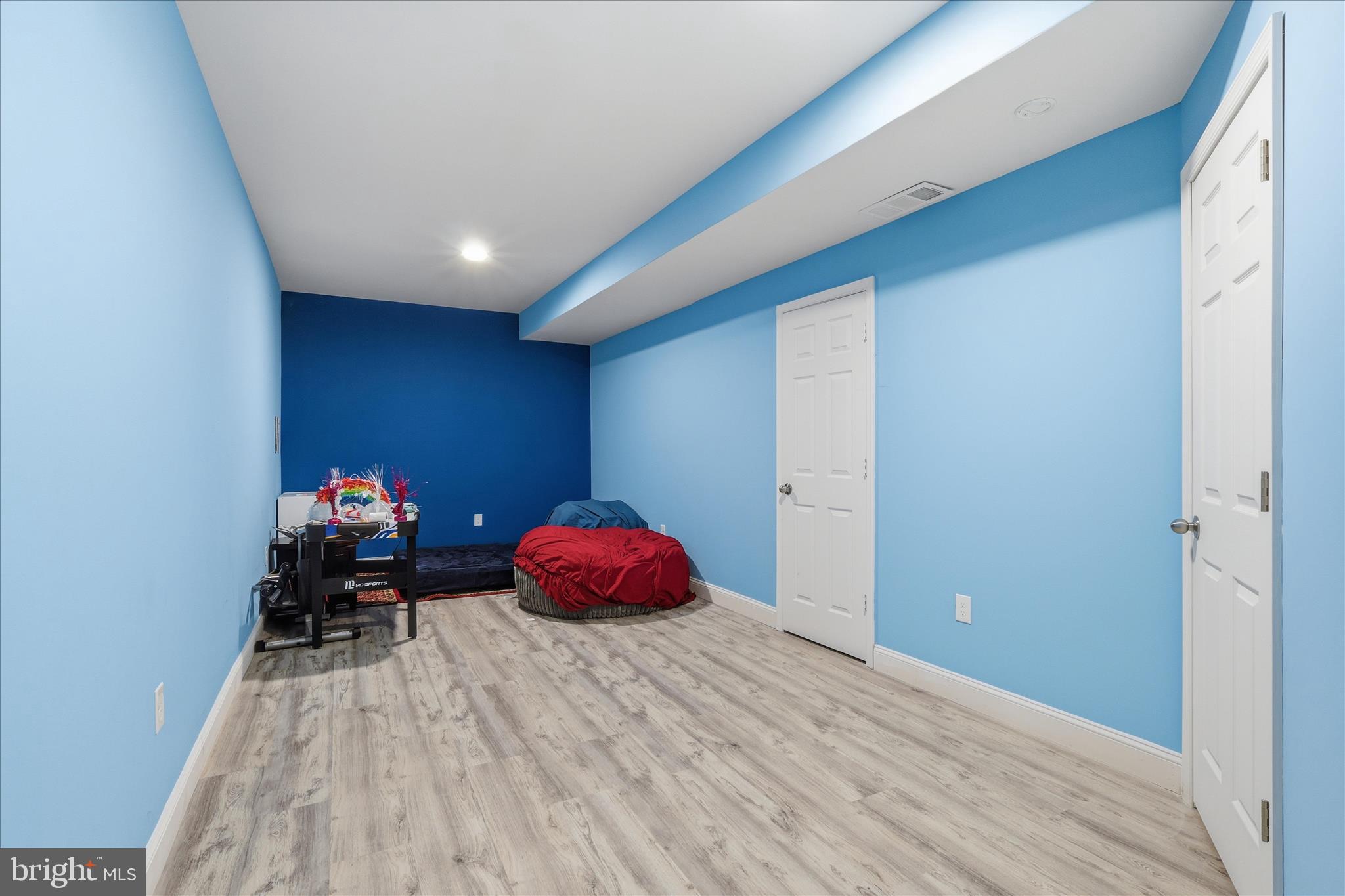 22908 North Brown Square Ashburn, VA 20148 - Photo 44 of 57