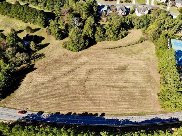 a view of outside area