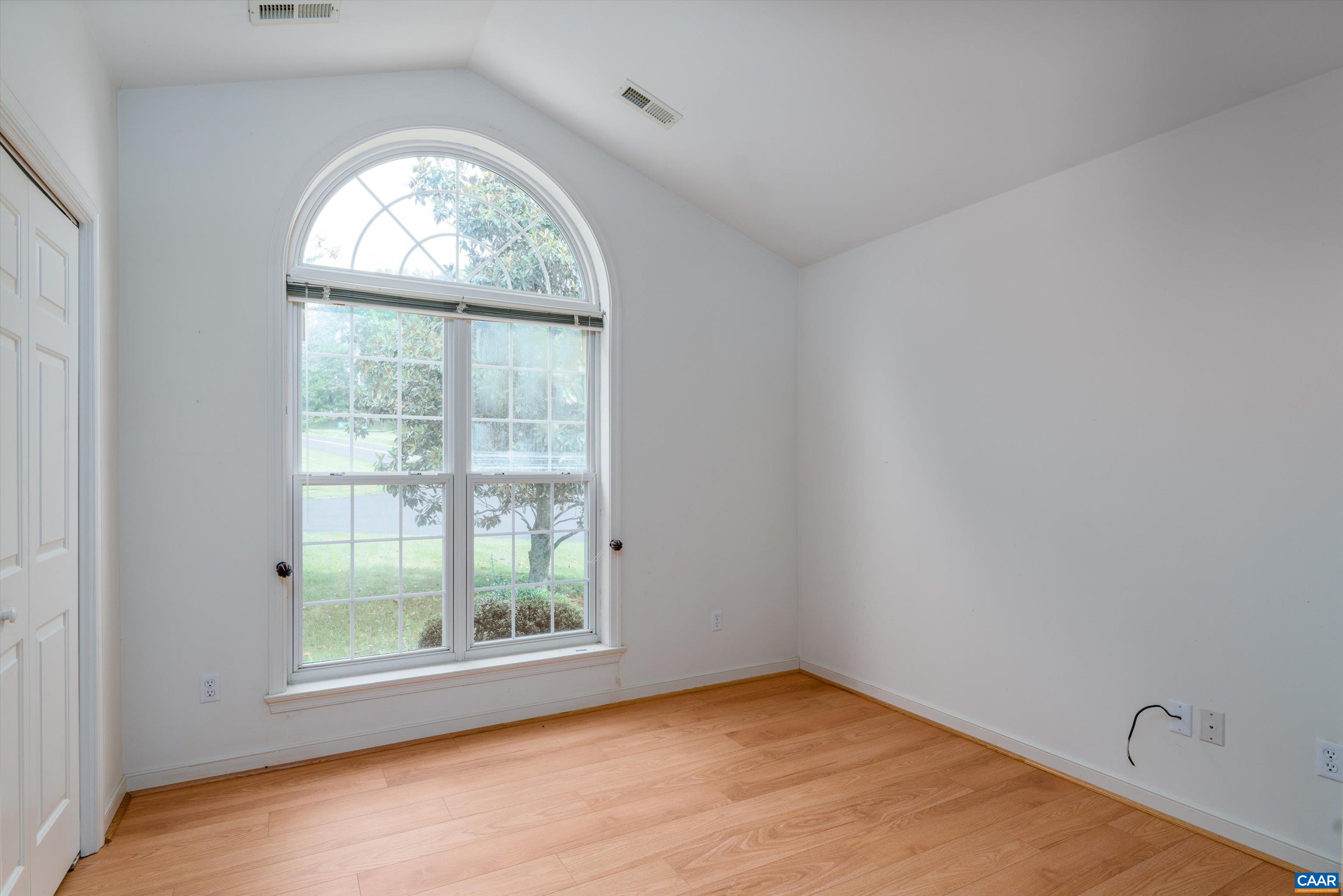 929 Devon Spring Court Charlottesville, VA 22903 - Photo 12 of 25 Gallery Image 12