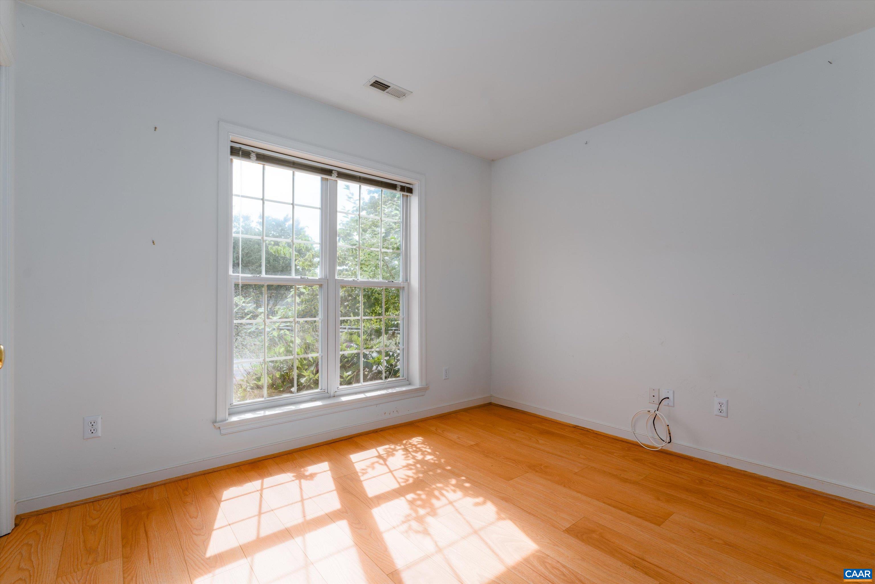 929 Devon Spring Court Charlottesville, VA 22903 - Photo 13 of 25 Gallery Image 13