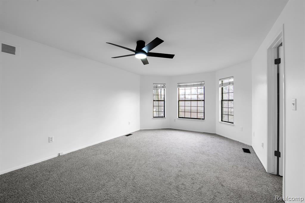 1868 Christy Court Rochester Hills, MI 48309 - Photo 17 of 26