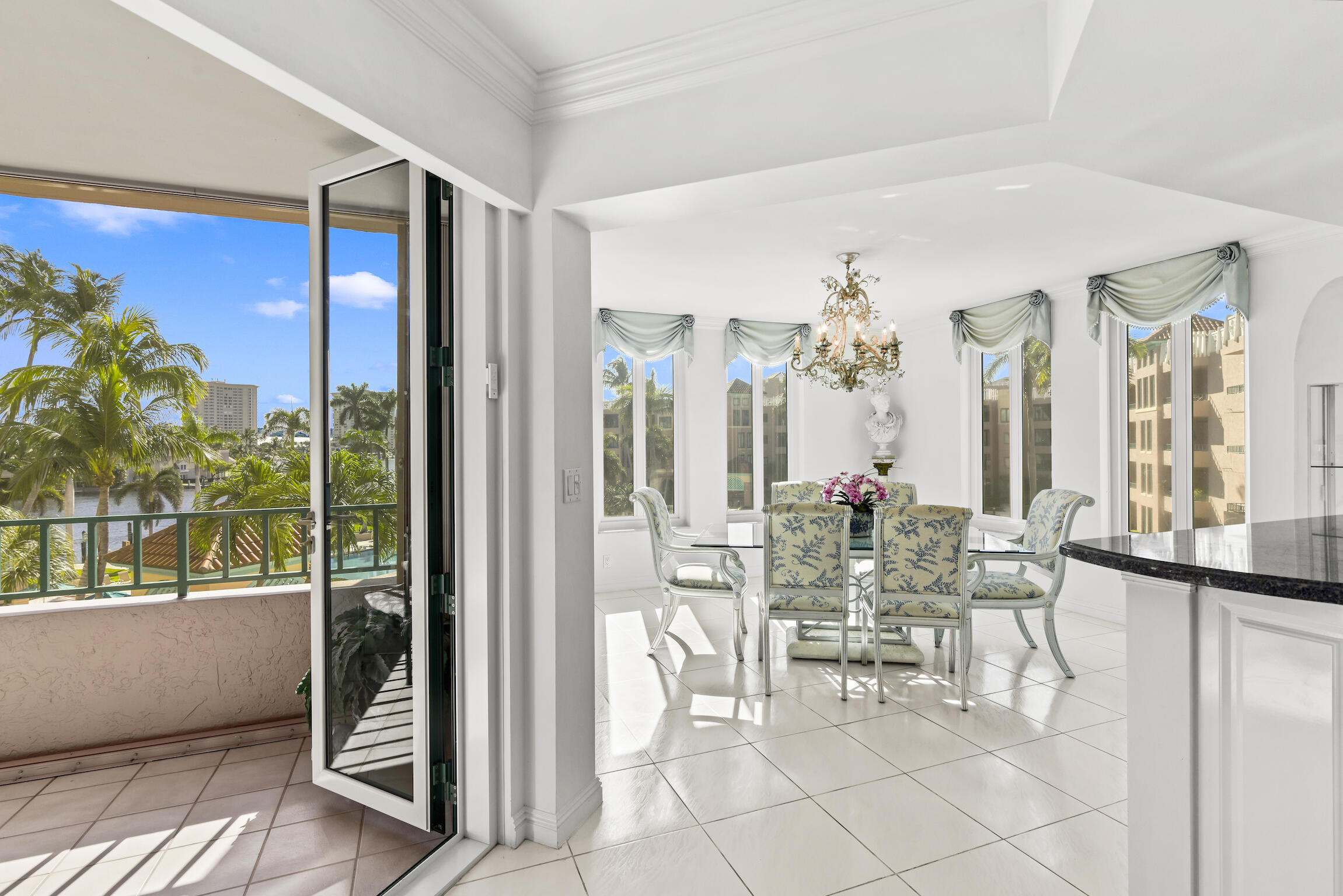 120 Southeast 5th Avenue, Unit 426 Boca Raton, FL 33432 - Photo 10 of 37 Kitchen Dining - Room - Balcony