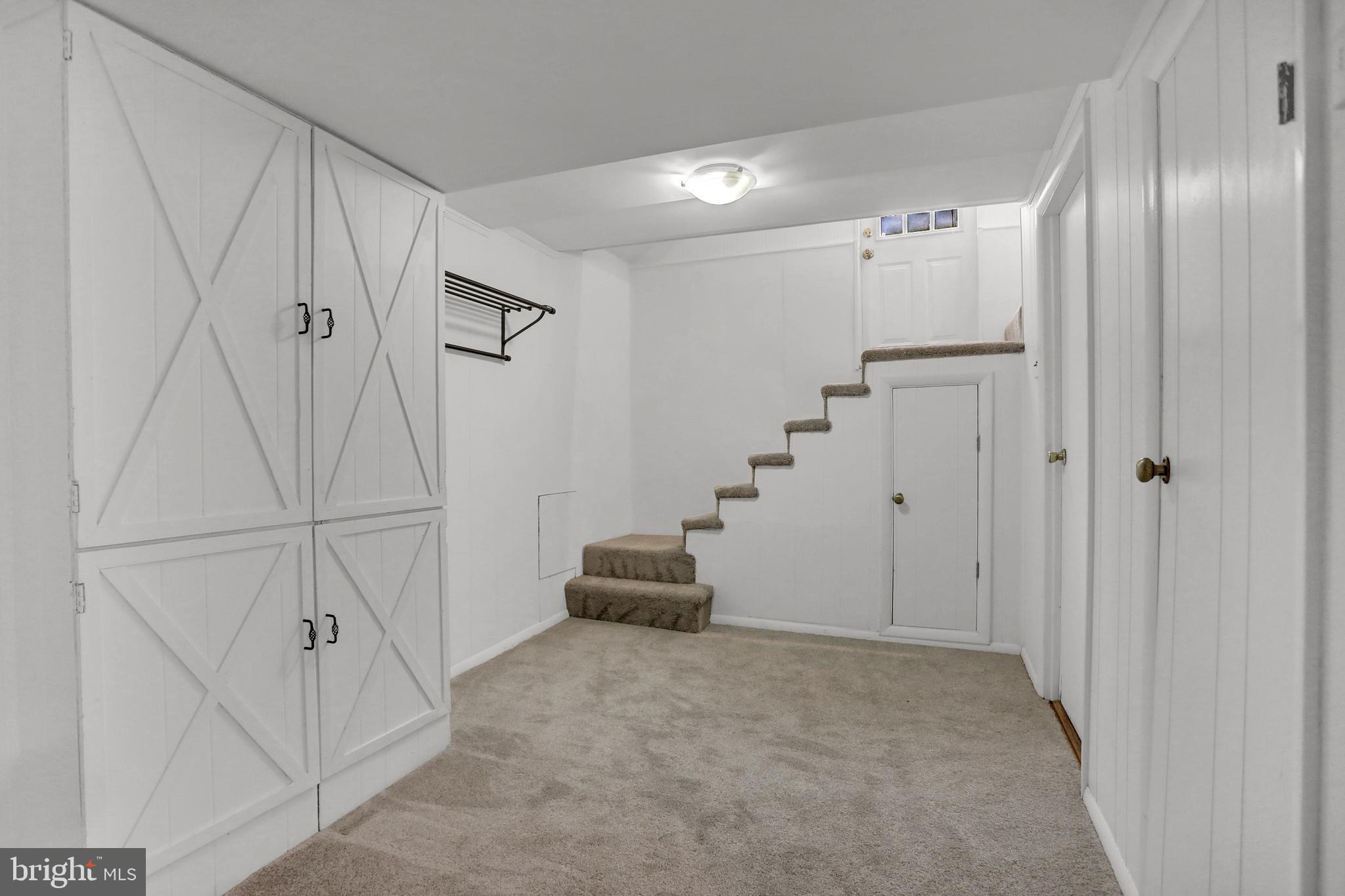 616 Hollen Road Baltimore, MD 21212 - Photo 23 of 39 Lower level family room with new carpet