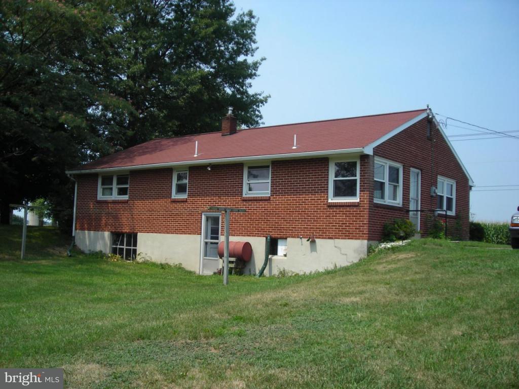 9085 Elizabethtown Road Elizabethtown, PA 17022 - Photo 2 of 5