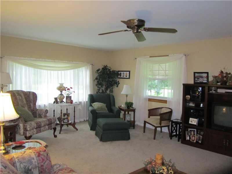 647 Greenville Road Mercer, PA 16137 - Photo 12 of 25 Living Room.