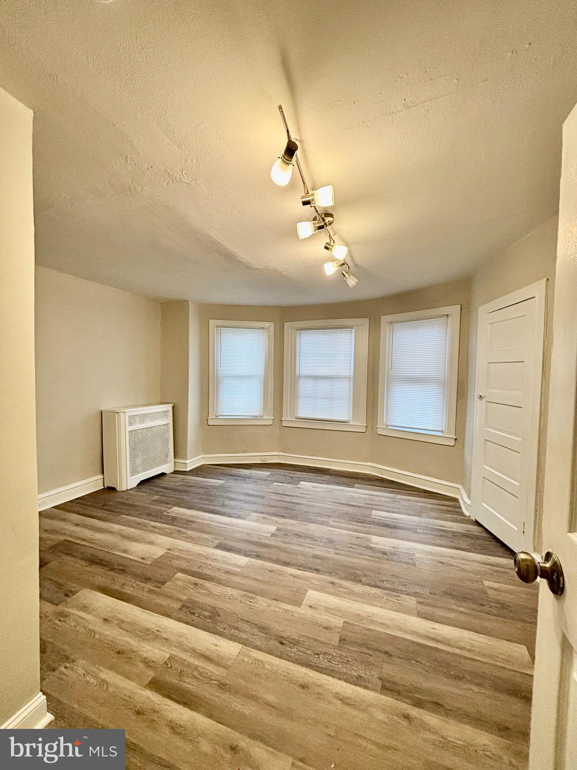 441 West Raymond Street Philadelphia, PA 19140 - Photo 14 of 29 main bedroom